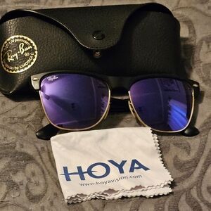 EUC Ray-Ban Sunglasses with Black Frame and Purple Lenses With Original Case